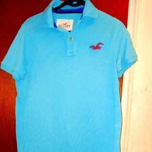 Hollister polo shirt size medium in a beautiful shade of aqua